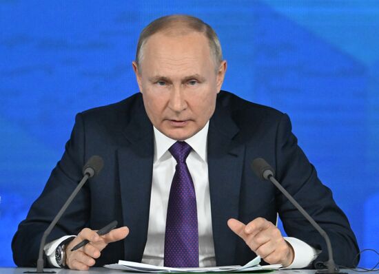 Russia Putin News Conference