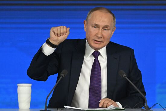 Russia Putin News Conference