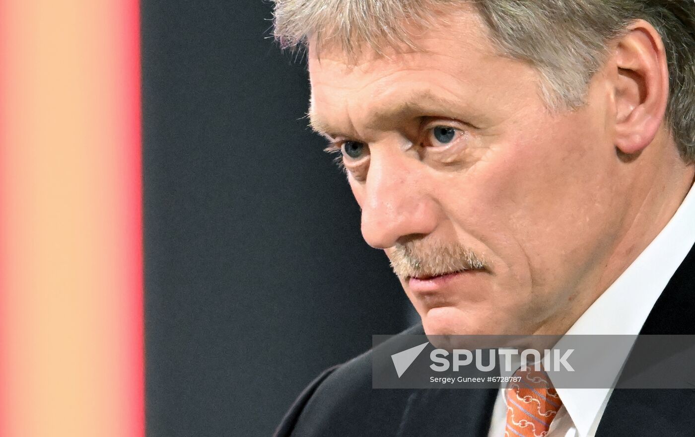 Russia Putin News Conference
