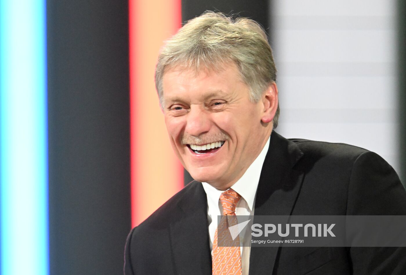 Russia Putin News Conference