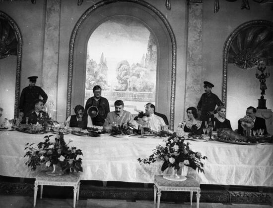 The Feasts of Belshazzar, or a Night with Stalin