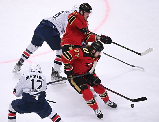 Russia Ice Hockey Kontinental League Avangard - Metallurg