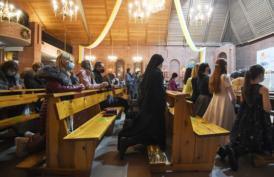 Russia Religion Catholic Christmas