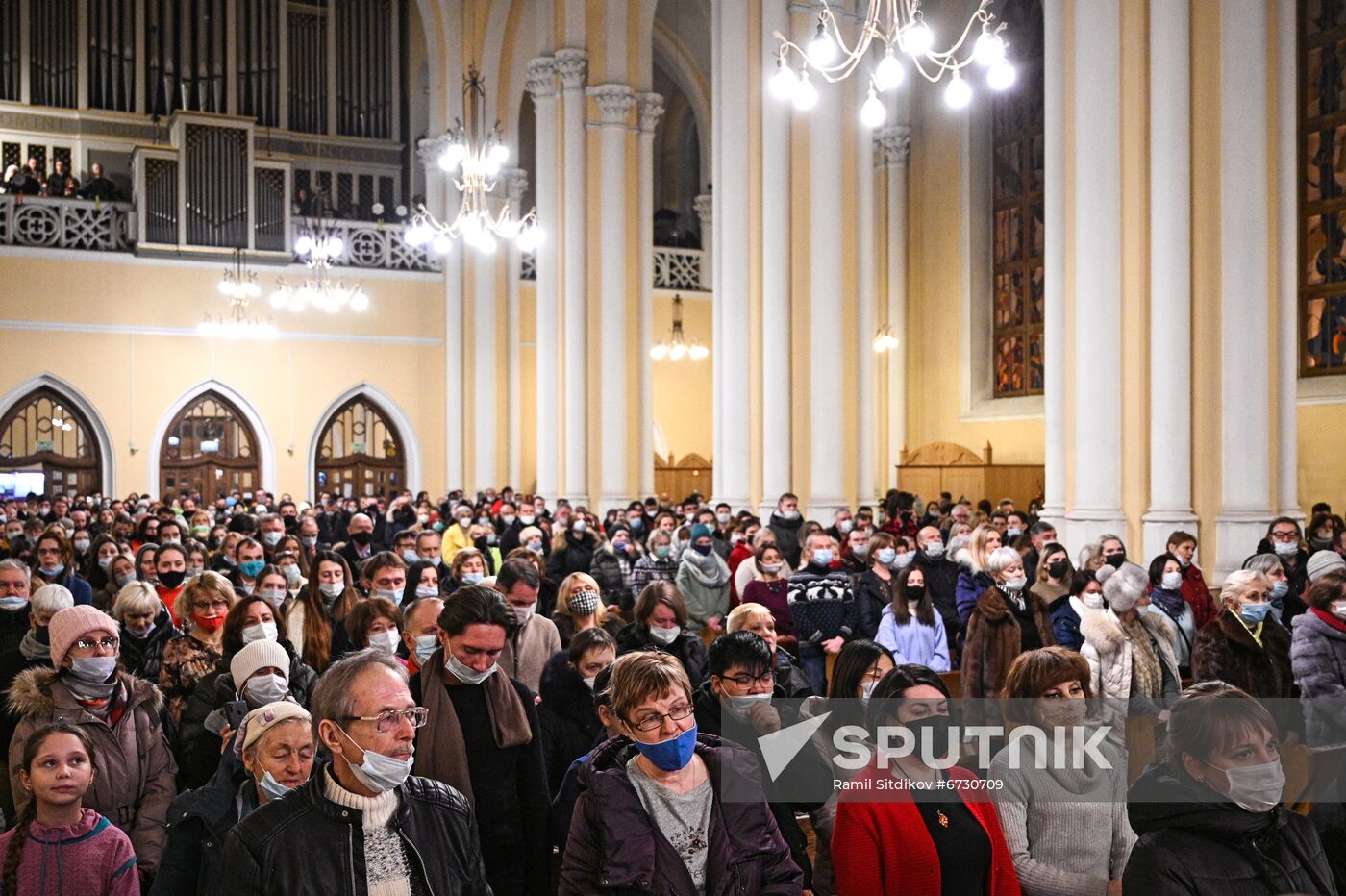 Russia Religion Catholic Christmas Celebration