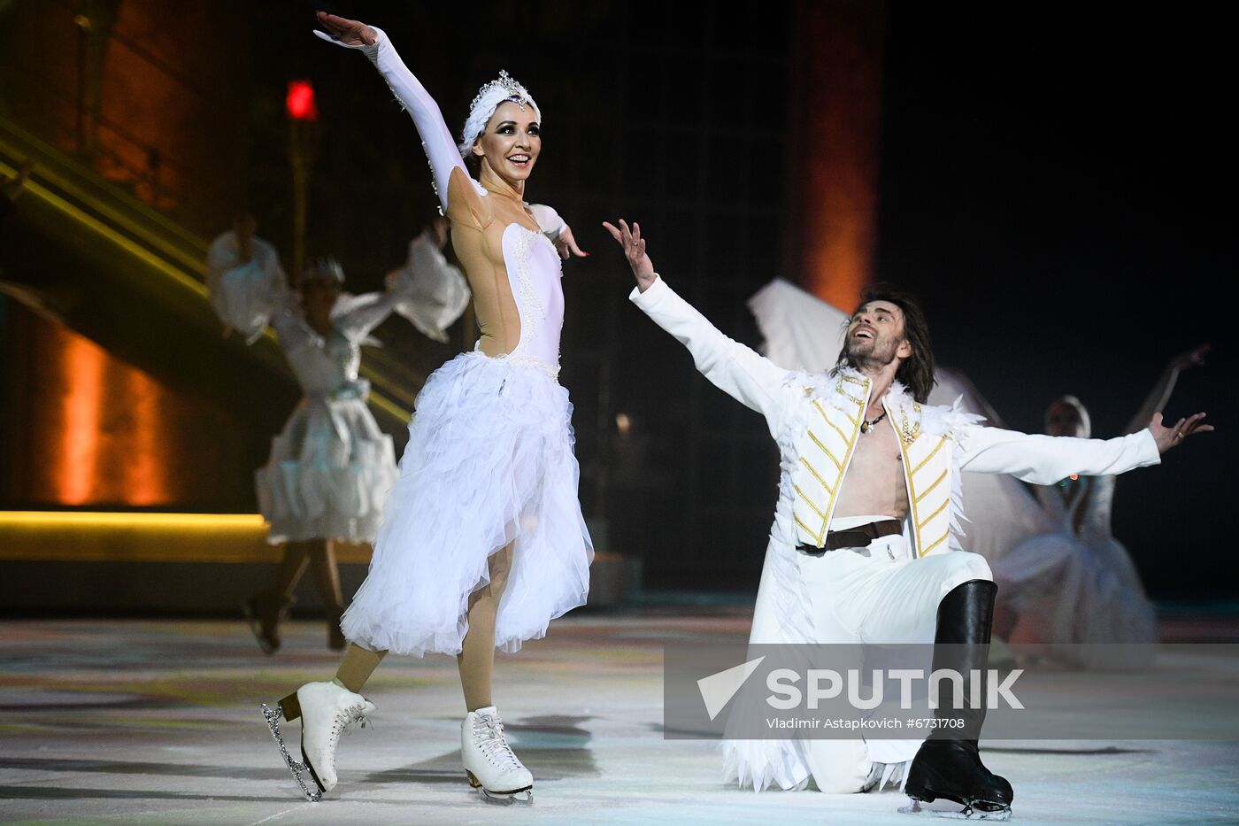 Russia Swan Lake Ice Show