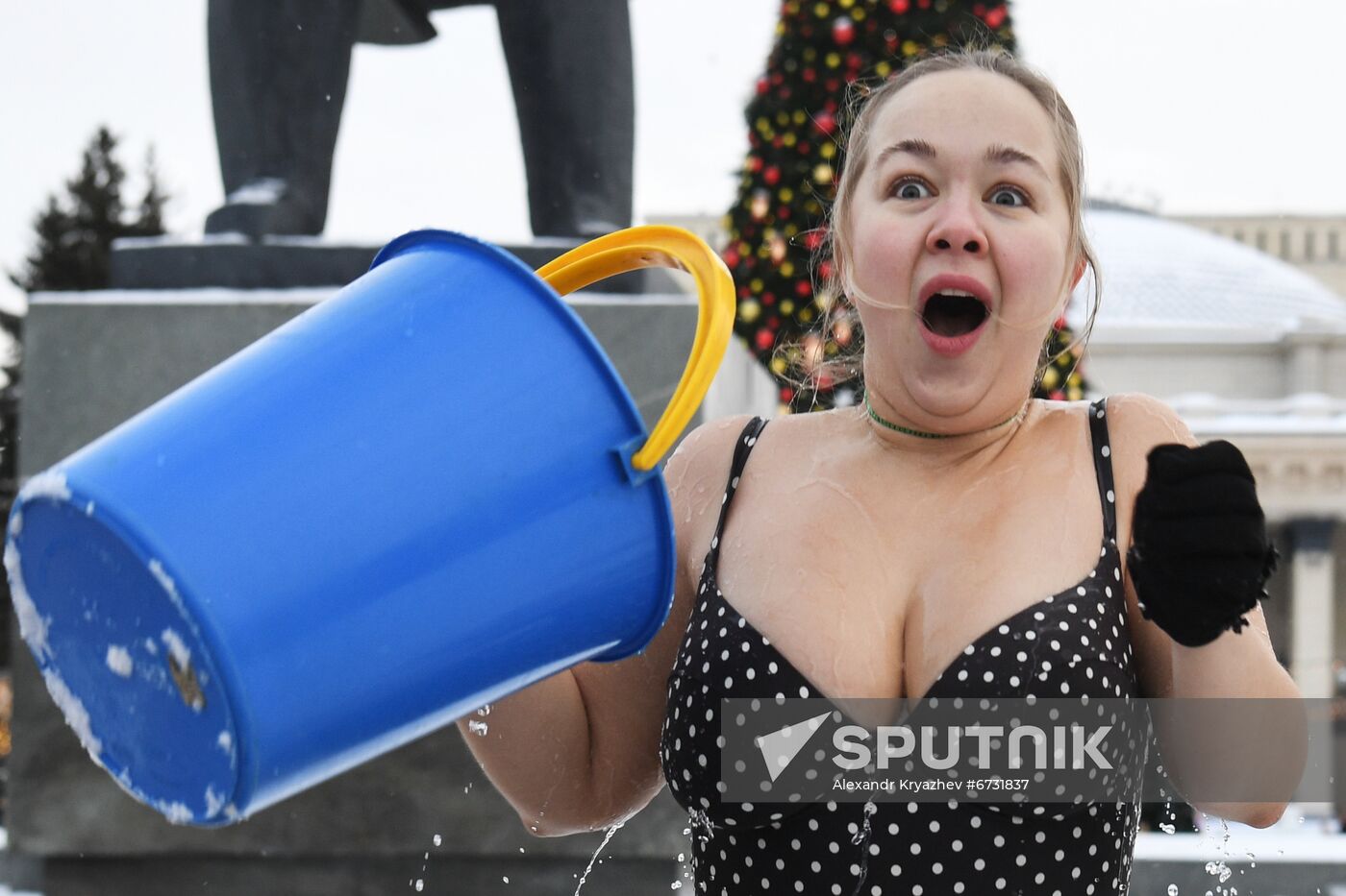 Russia Siberia Winter Entertainment Activity