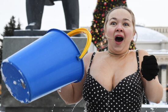 Russia Siberia Winter Entertainment Activity