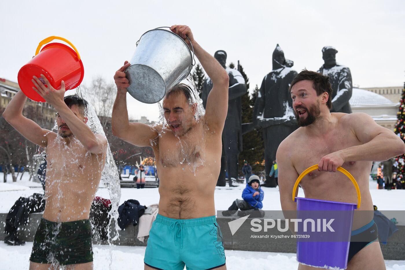 Russia Siberia Winter Entertainment Activity