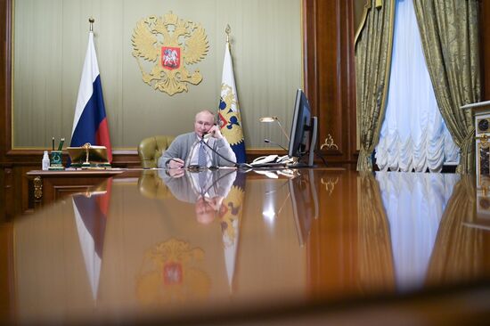 Russia Putin New Year Season Charity