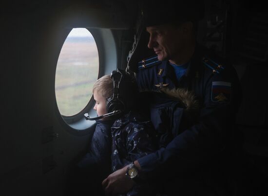 Russia New Year Season Charity
