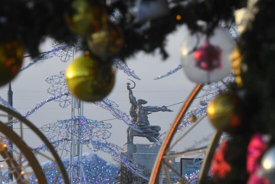 Russia New Year Festive Season Preparations