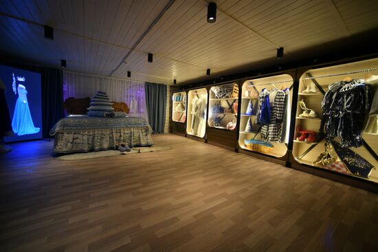 Russia New Year Festive Season Preparations