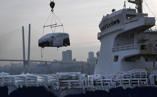 Russia Shipping Frozen Cars