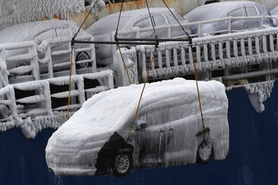 Russia Shipping Frozen Cars