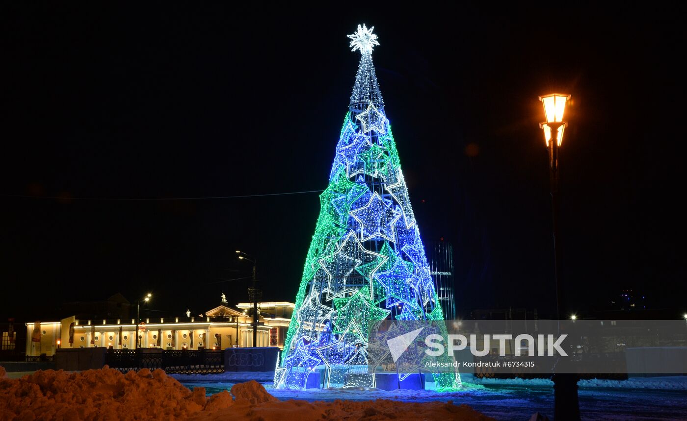 Russia New Year Festive Season Preparations