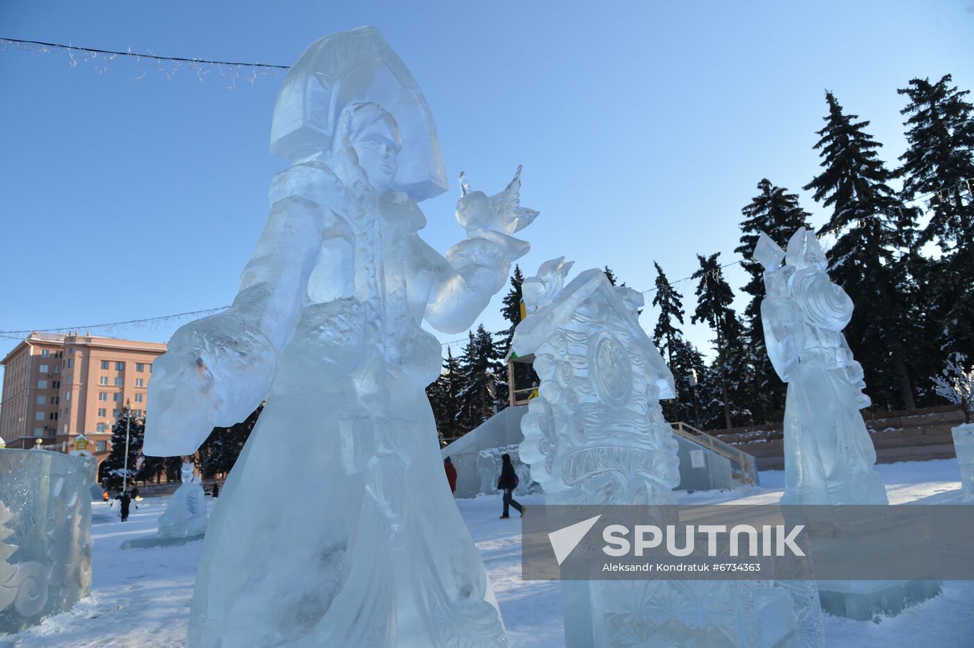 Russia New Year Festive Season Preparations