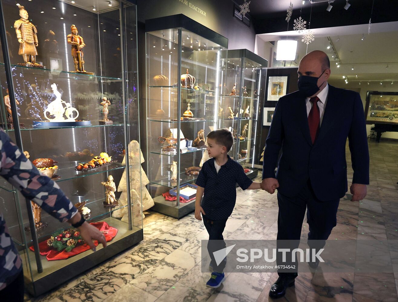 Russia Mishustin New Year Season Charity