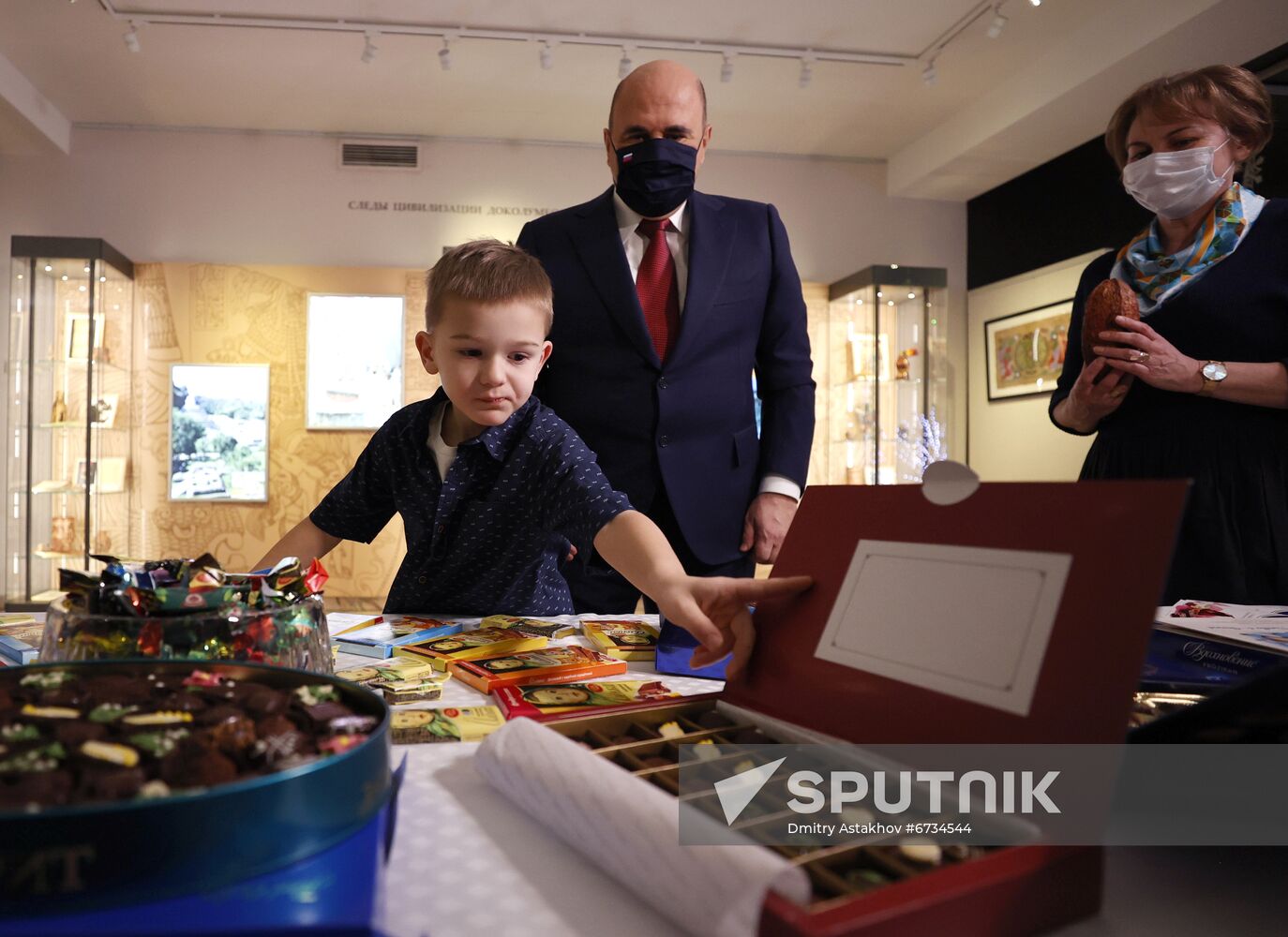 Russia Mishustin New Year Season Charity