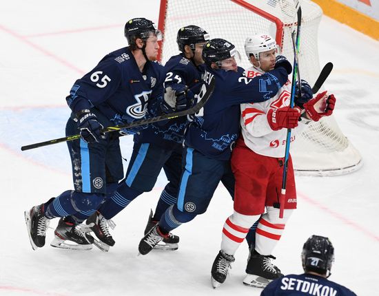 Russia Ice Hockey Kontinental League Sibir - Spartak