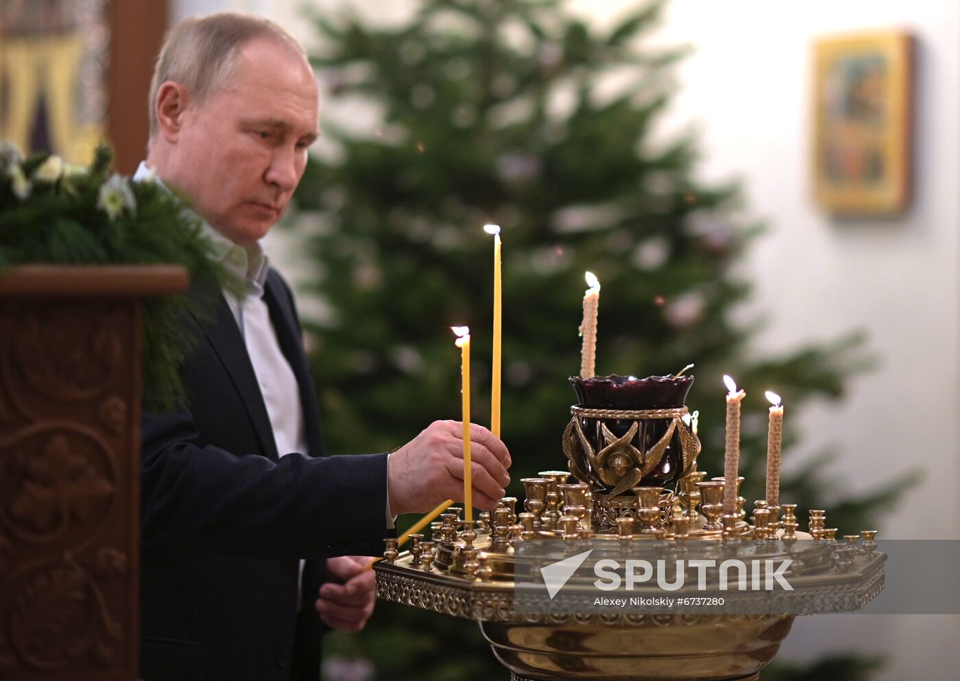 Russia Putin Orthodox Christmas