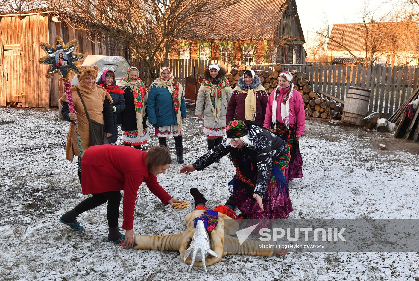 Belarus Christmas Caroling