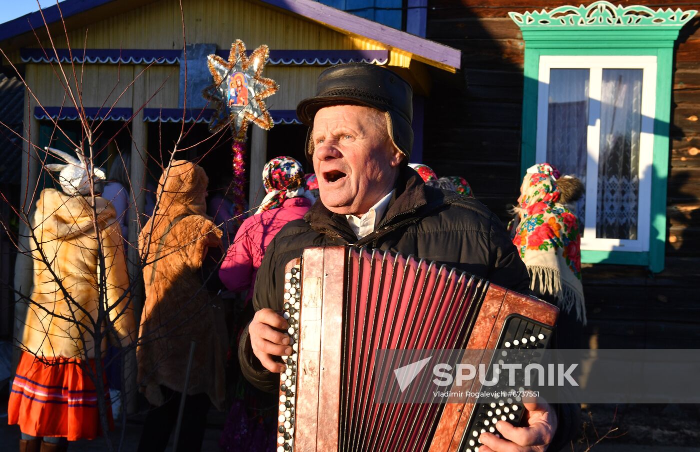 Belarus Christmas Caroling