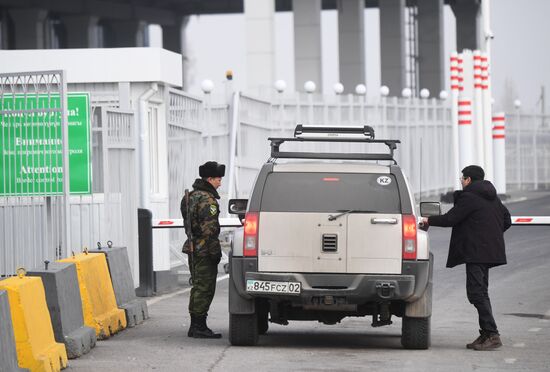 Kyrgyzstan Kazakhstan Border