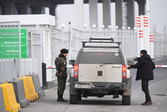 Kyrgyzstan Kazakhstan Border
