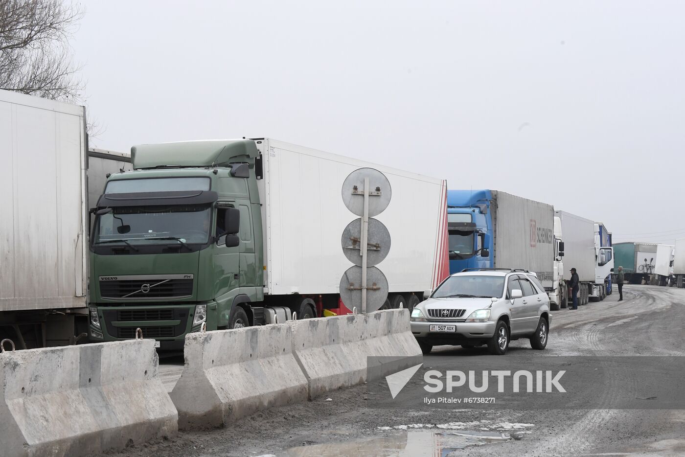 Kyrgyzstan Kazakhstan Border