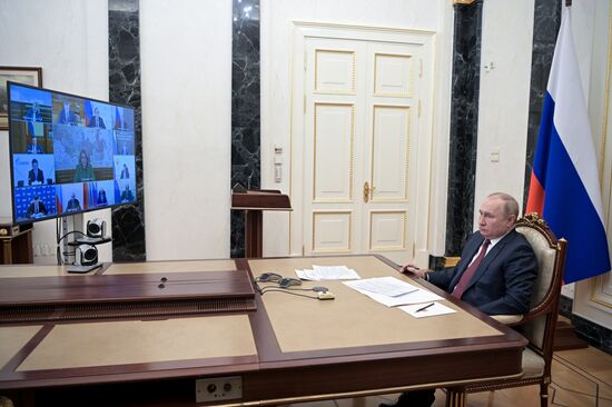 Russia Putin Government