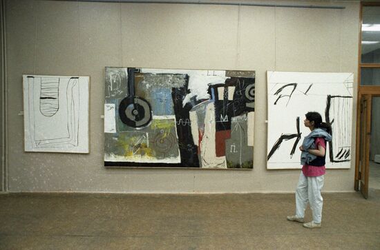 Exhibition From Unofficial Art to Perestroika in Leningrad