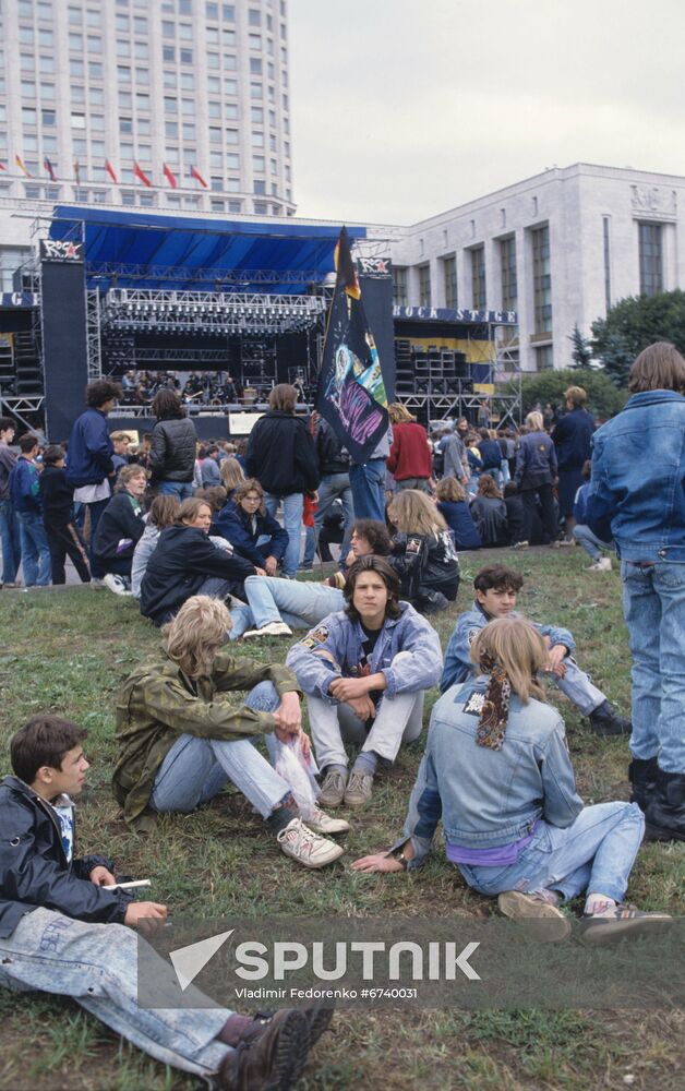 Concert Rock on Barricades