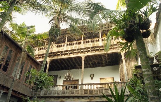 Aristocratic house with carved balconies on Tenerife