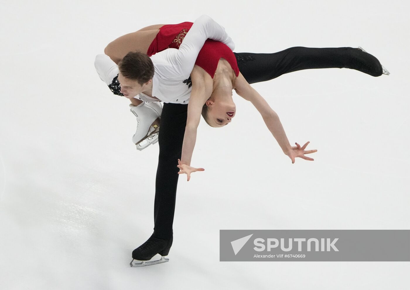 Estonia Figure Skating European Championships Pairs