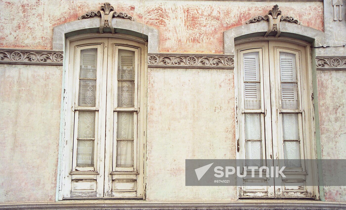 Facade of building in Santa Cruz de Tenerife