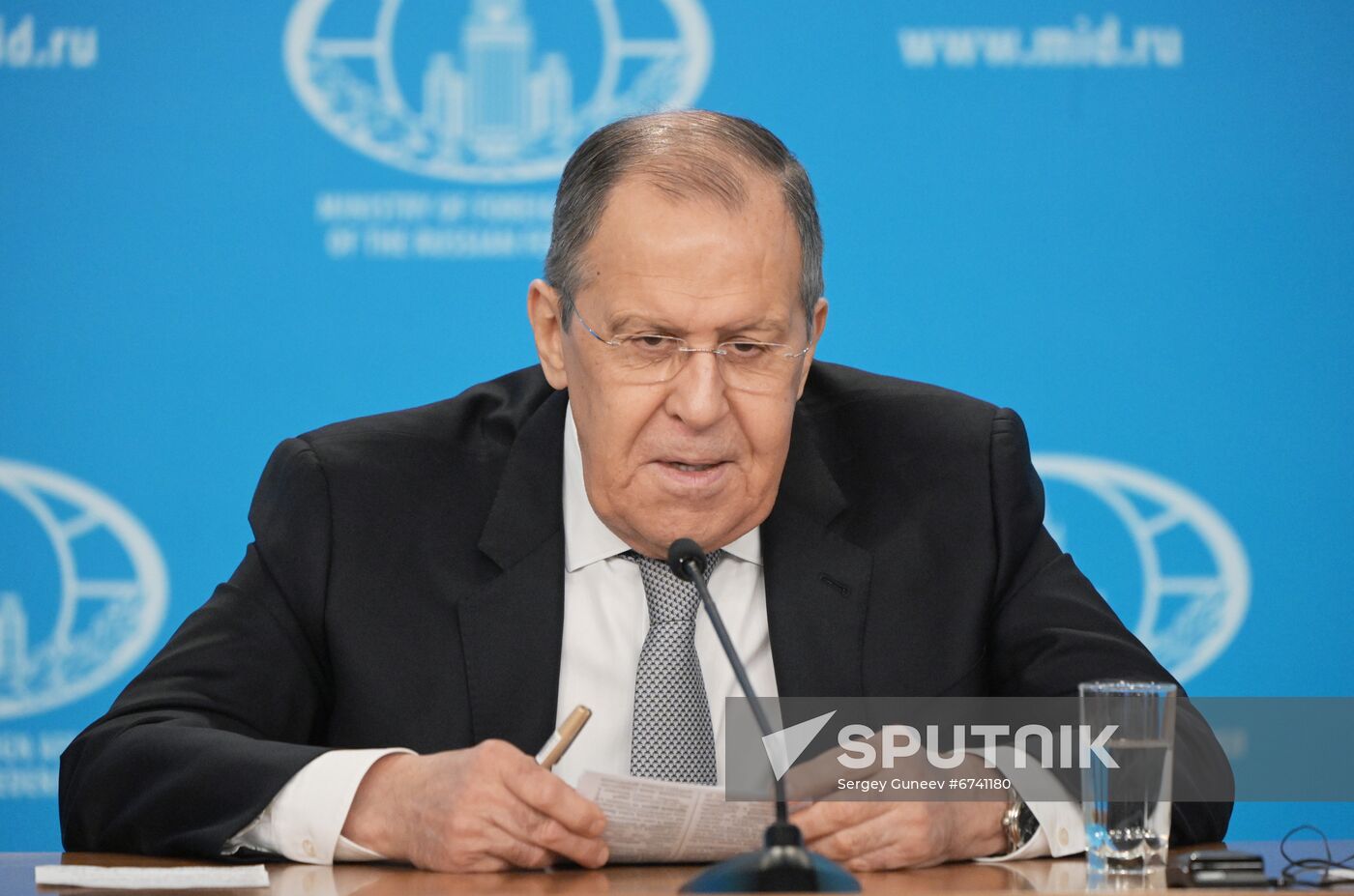 Russia Lavrov News Conference