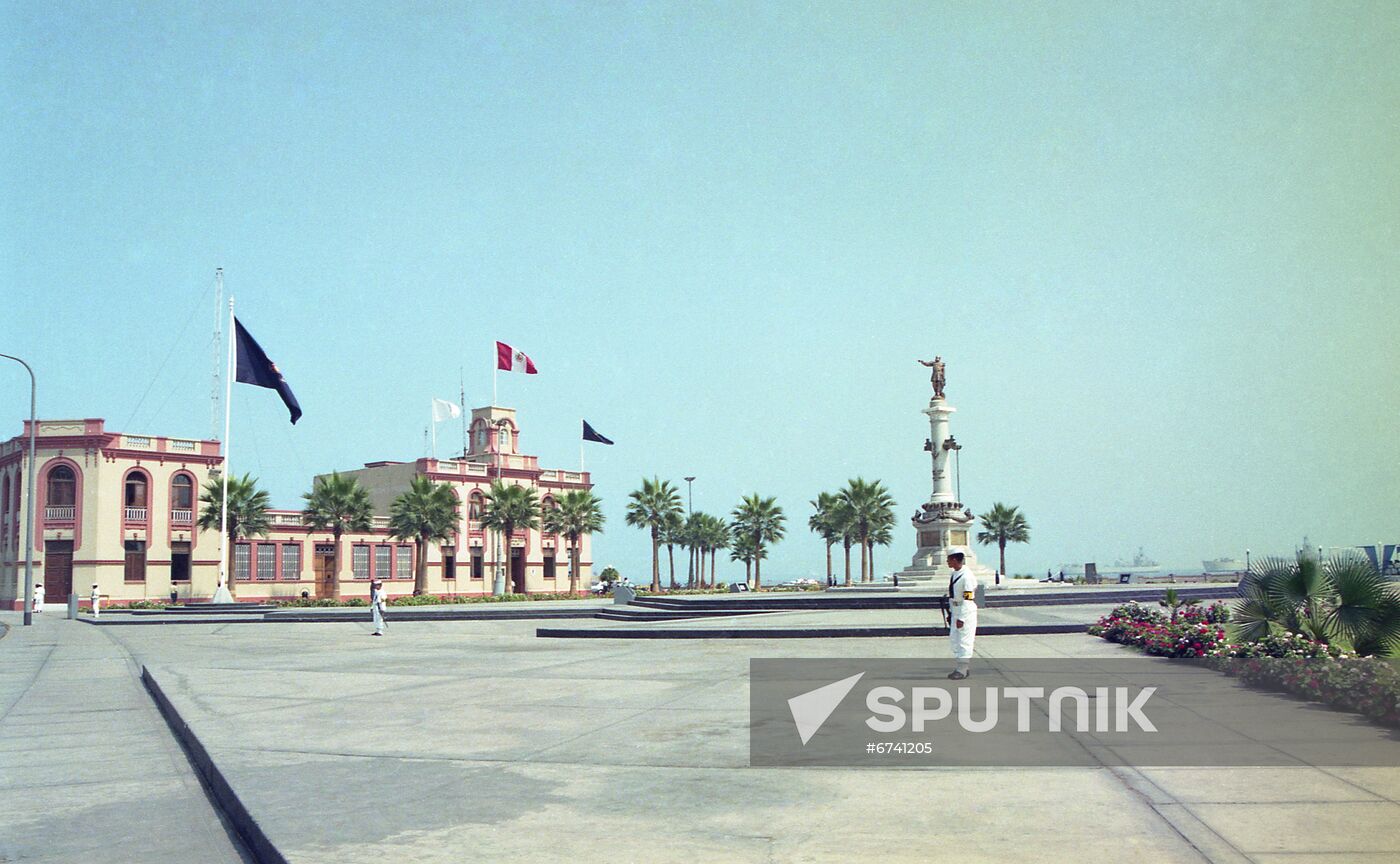 Plaza Grau in Callao, Peru