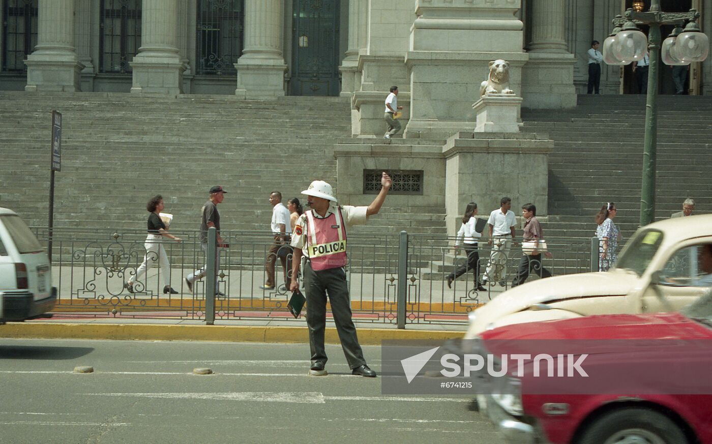 Traffic police officer in Lima