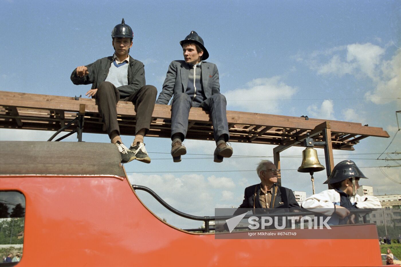 International vintage car rally in Latvia