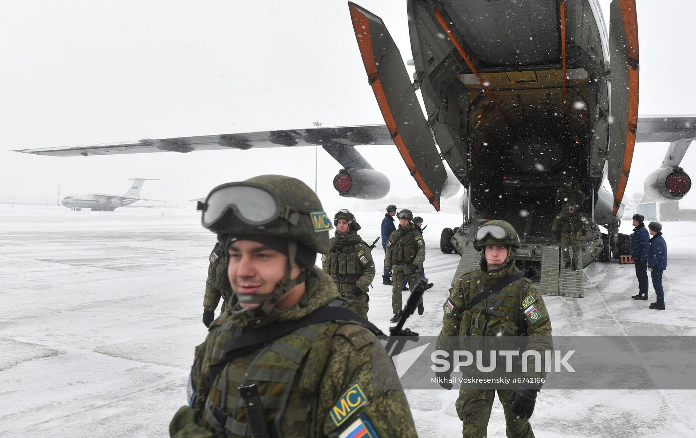 Russia Kazakhstan CSTO Peacekeeping Forces Withdrawal 