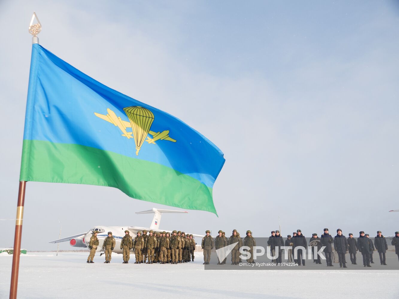 Russia Kazakhstan CSTO Peacekeeping Forces Withdrawal 