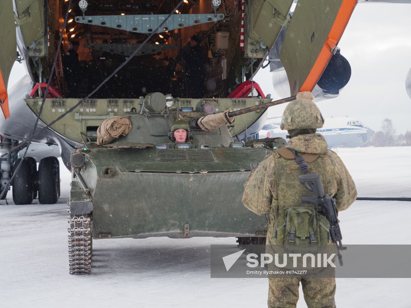 Russia Kazakhstan CSTO Peacekeeping Forces Withdrawal
