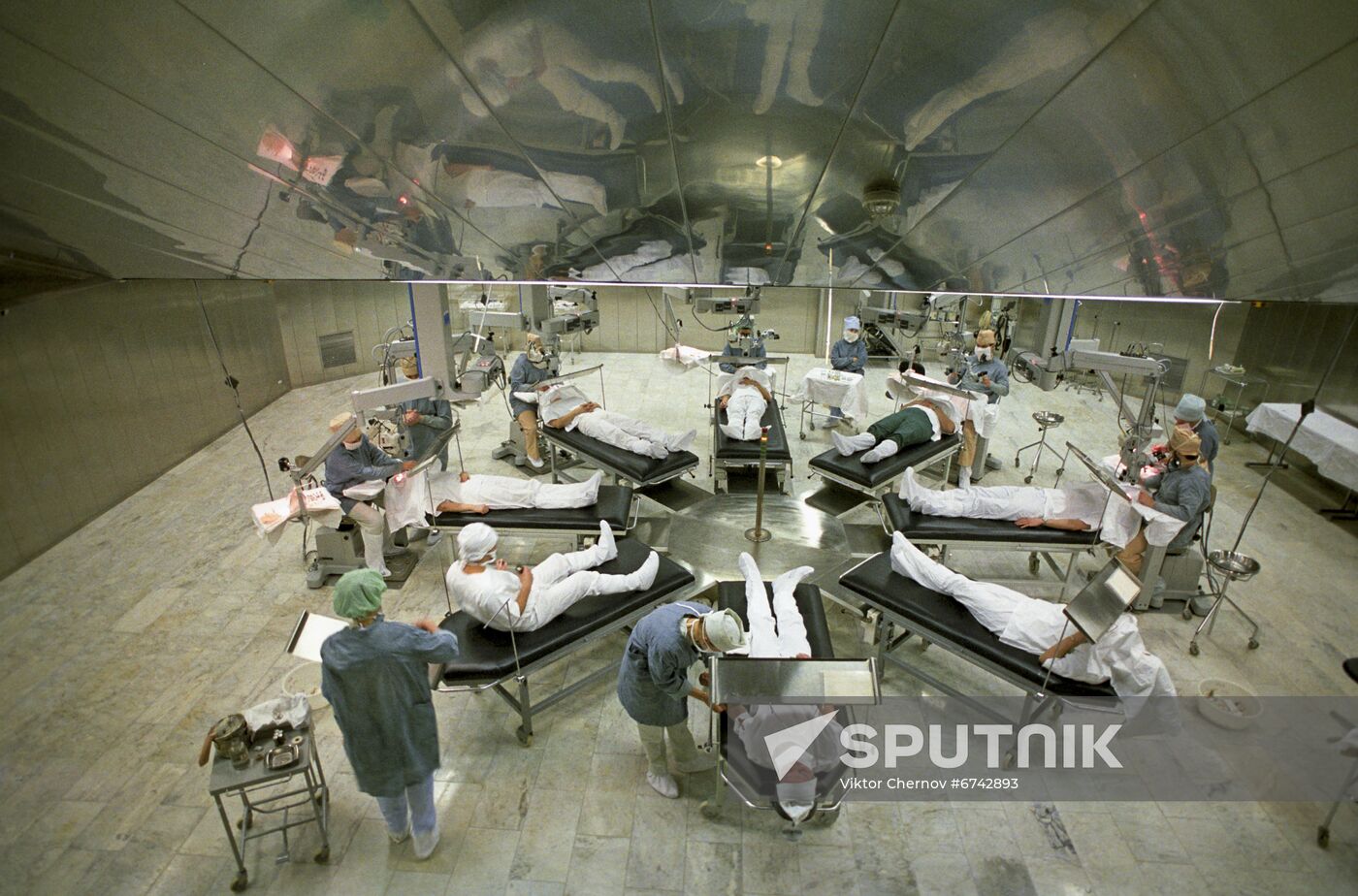 Eye Microsurgery Research Center