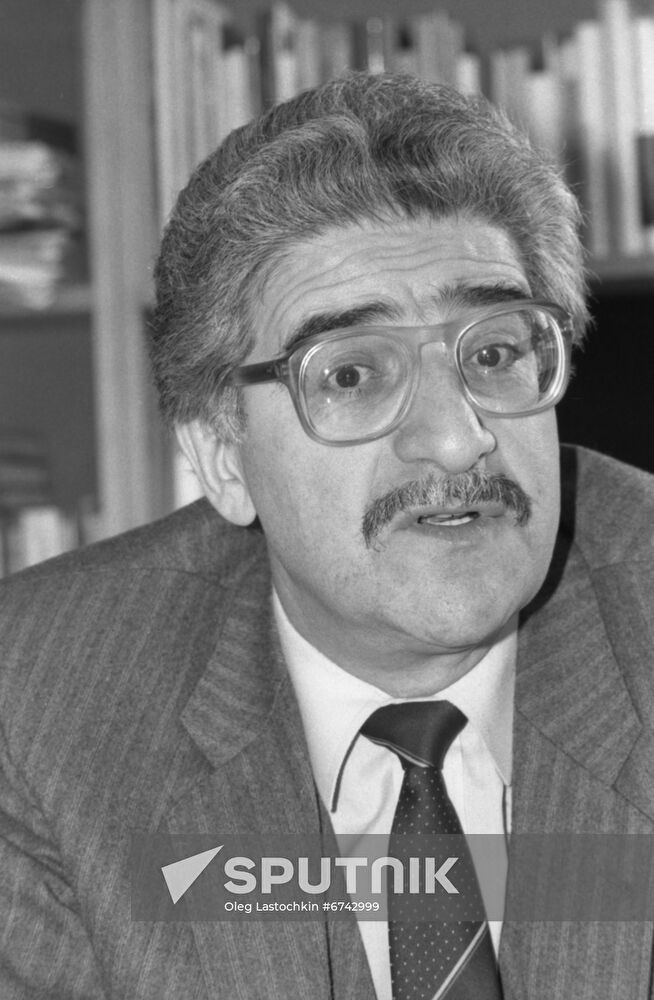 Soviet scientist-Orientalist Nodari Simonia