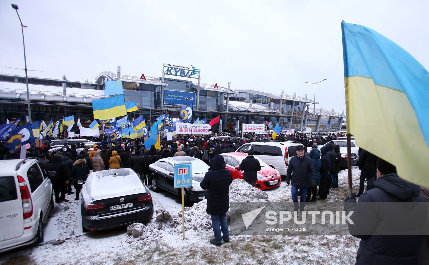 Ukraine Poroshenko Treason Trial
