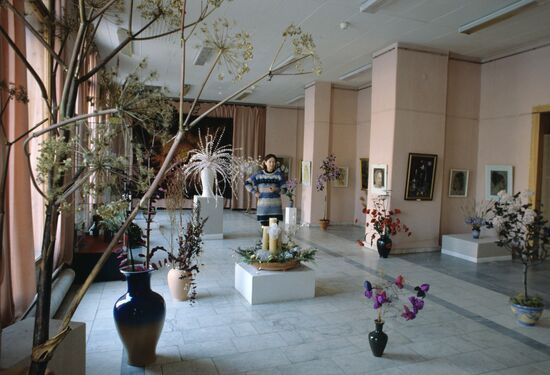Winter Flowers of Siberia exhibition