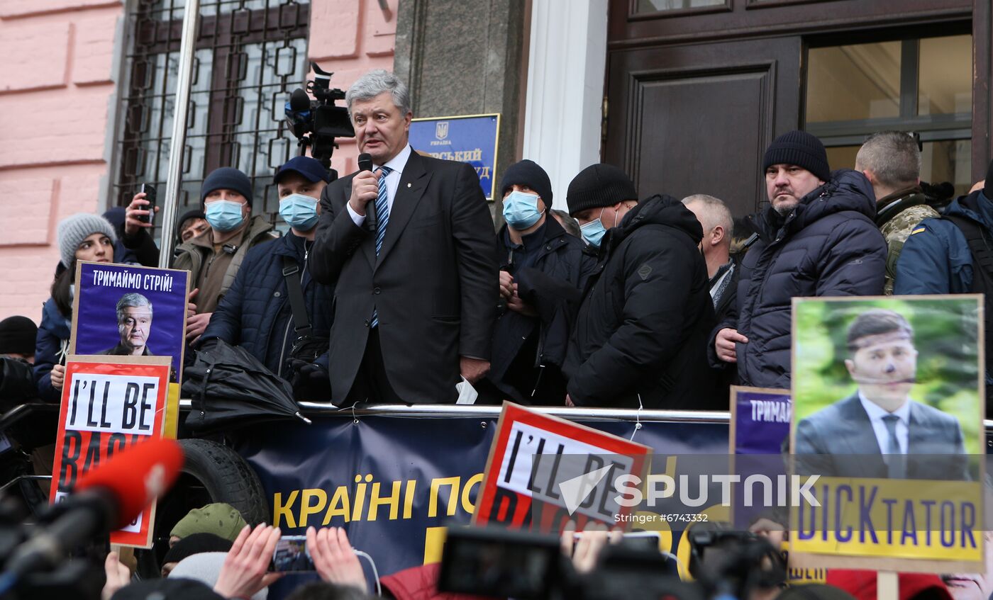 Ukraine Poroshenko Treason Trial