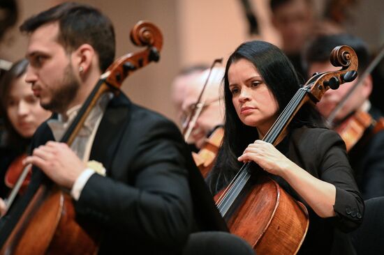 Russia Music Pianist Douglas Concert