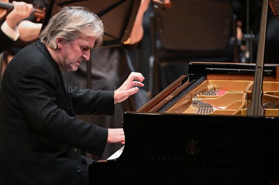 Russia Music Pianist Douglas Concert