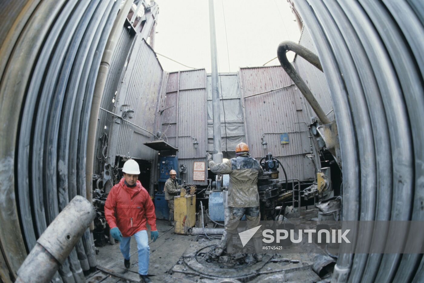 Vanyeganneft joint venture